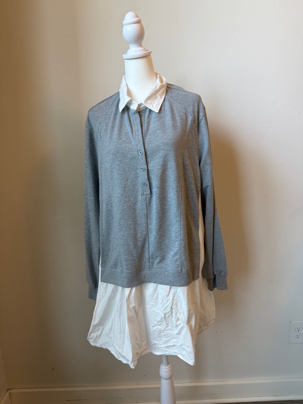 Gray Long-Sleeve Layered Shirt Dress with White Collar